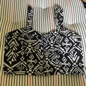 Cropped black and white